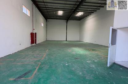 Warehouse - Studio - 1 Bathroom for rent in Umm Dir - Umm Al Quwain