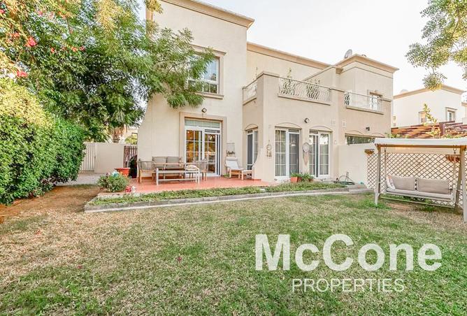 85303100 - Property Main Image