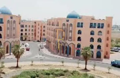 شقة - 1 حمام للايجار في إم05 - طراز فارسي - المدينة العالمية - دبي