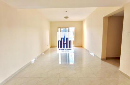 Apartment - 2 Bedrooms - 2 Bathrooms for rent in SG Muwaileh Building - Muwaileh - Sharjah
