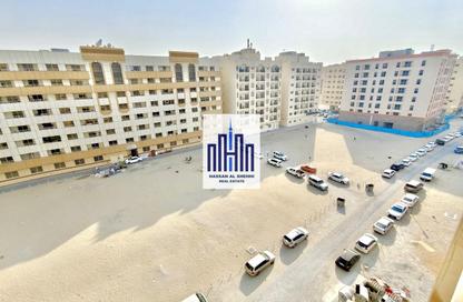 Apartment - 2 Bedrooms - 2 Bathrooms for rent in SG Muwaileh Building - Muwaileh - Sharjah
