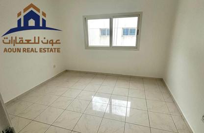 Apartment - 2 Bedrooms - 1 Bathroom for rent in Al Wahda Building - Al Majaz 2 - Al Majaz - Sharjah