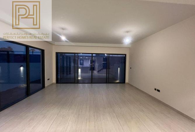 82383220 - Property Image 2