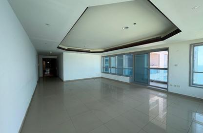 Apartment - 2 Bedrooms - 2 Bathrooms for rent in Corniche Tower - Ajman Corniche Road - Ajman