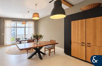 Apartment - 1 - 2 for sale in La Fontana - Arjan - Dubai