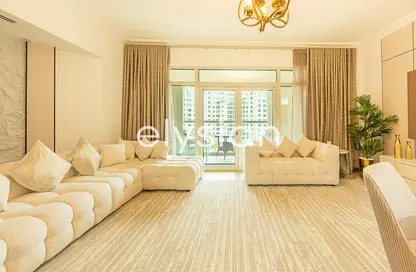 Apartment - 2 Bedrooms - 4 Bathrooms for rent in Al Hallawi - Shoreline Apartments - Palm Jumeirah - Dubai