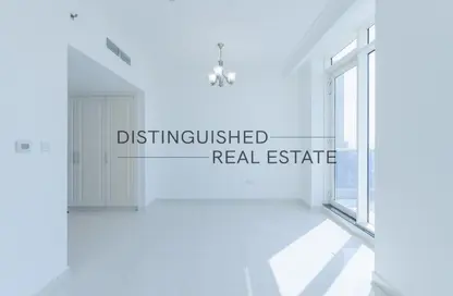 Apartment - 1 Bedroom - 2 Bathrooms for rent in Majestic Tower - Al Abraj street - Business Bay - Dubai