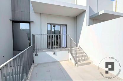 Villa - 2 - 4 for rent in Hadaeq Sheikh Mohammed Bin Rashid - Dubai Villa - 2 - 4 for rent in Hadaeq Sheikh Mohammed Bin Rashid - Dubai