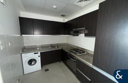 Apartment - 1 Bedroom - 2 Bathrooms for rent in Marina Heights - Dubai Marina - Dubai
