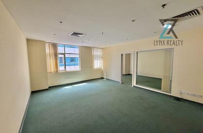 Office Space - Studio - 1 for rent in API Al Diyafah Building - Jumeirah 1 - Jumeirah - Dubai