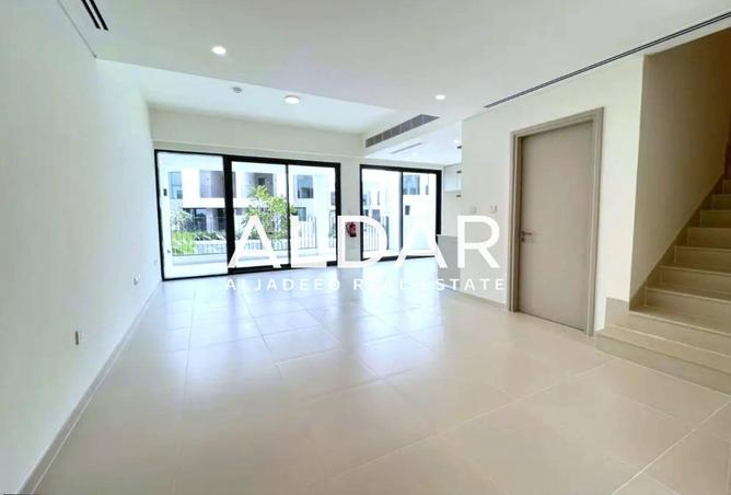 92706397 - Property Image 2