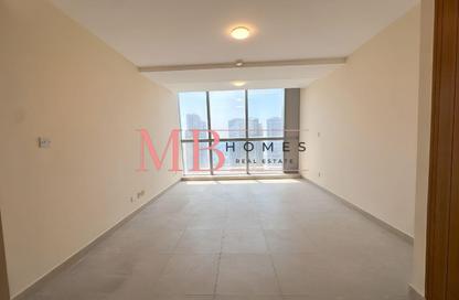 Apartment - 3 Bedrooms - 4 Bathrooms for rent in Global Lake View - JLT Cluster E - Jumeirah Lake Towers - Dubai