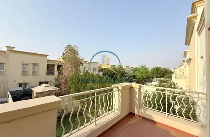 فيلا - 2 غرف نوم - 3 حمامات للايجار في الينابيع 7 - الينابيع - دبي