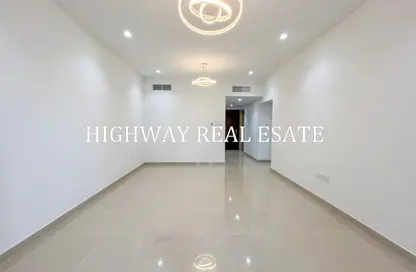 Apartment - 1 Bedroom - 2 Bathrooms for rent in Muwailih Building - Muwaileh - Sharjah