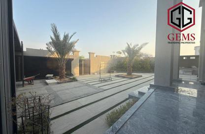 Villa - 4 - 5 for rent in Al Aweer 1 - Al Aweer - Dubai