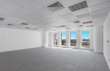 Office Space - Studio - 1 Bathroom for rent in Churchill Towers - Business Bay - Dubai