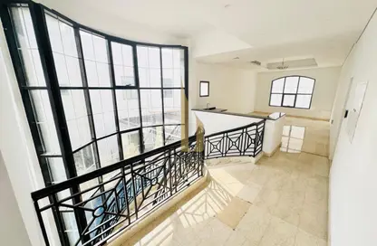 فيلا - 5 غرف نوم - 5 حمامات للايجار في فلل الجميرا 1 - جميرا 1 - جميرا - دبي