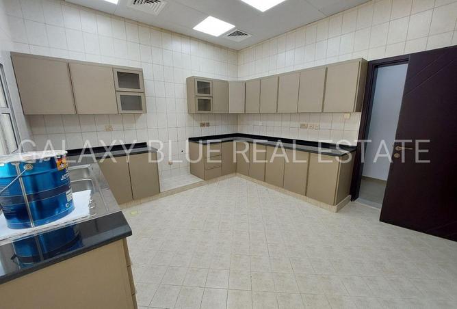 89654458 - Property Image 2
