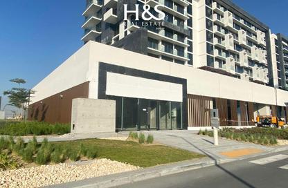 Retail - Studio - 1 for rent in Azizi Riviera 3 - Azizi Riviera - Meydan One - Meydan - Dubai
