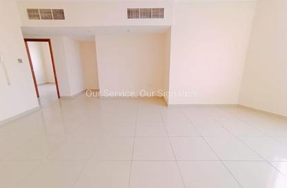 Apartment - 2 Bedrooms - 2 Bathrooms for rent in New Al Taawun Road - Al Taawun - Sharjah