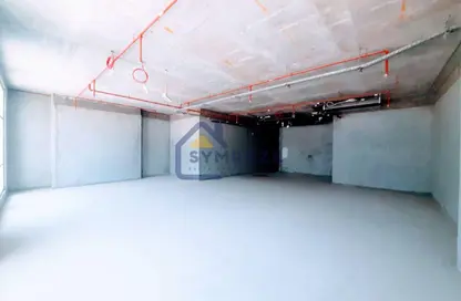 مكتب - غرفة نوم - 2 حمامات للايجار في برج غروسفينور للمكاتب - الخليج التجاري - دبي