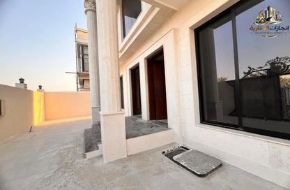 Villa - 5 - 7 for sale in Al Zaheya Gardens - Al Zahya - Ajman