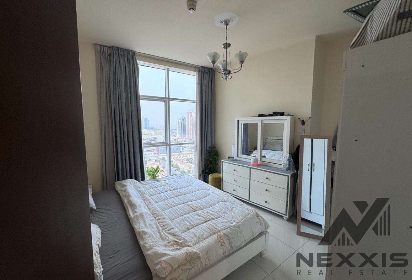 Fully Furnished One Bedroom -Maintained and Ready photo 5