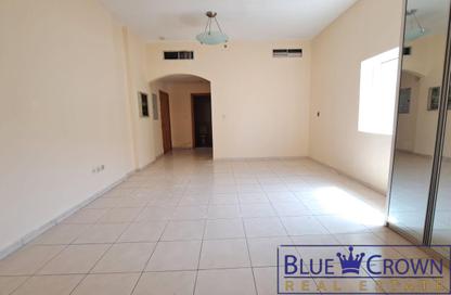 Apartment - 1 - 2 for rent in Hessa Home Building - Oud Metha - Bur Dubai - Dubai Apartment - 1 - 2 for rent in Hessa Home Building - Oud Metha - Bur Dubai - Dubai