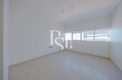 Apartment - 3 Bedrooms - 5 Bathrooms for sale in Lamar Residences - Al Seef - Al Raha Beach - Abu Dhabi