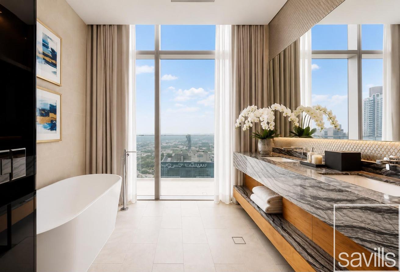 *PRICE DROP* | Penthouse | 360° Views photo 9
