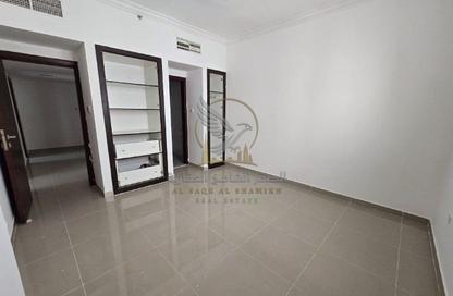 Apartment - 2 - 3 for rent in Al Qulaya'ah - Al Sharq - Sharjah