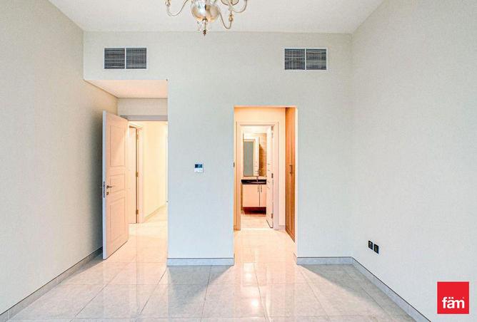 71912794 - صورة العقار 3