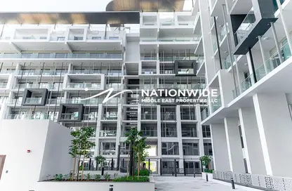 Duplex - 2 Bedrooms - 2 Bathrooms for rent in Oasis 2 - Oasis Residences - Masdar City - Abu Dhabi