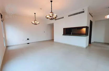 Apartment - 2 Bedrooms - 3 Bathrooms for rent in Beauport Tower - Marina Promenade - Dubai Marina - Dubai