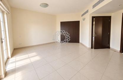 Townhouse - 2 - 2 for rent in Al Waha Villas - Dubai