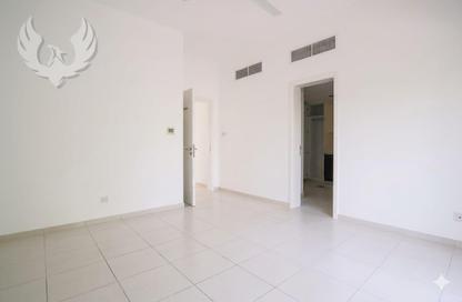 Villa - 3 Bedrooms - 4 Bathrooms for rent in Zulal 2 - Zulal - The Lakes - Dubai
