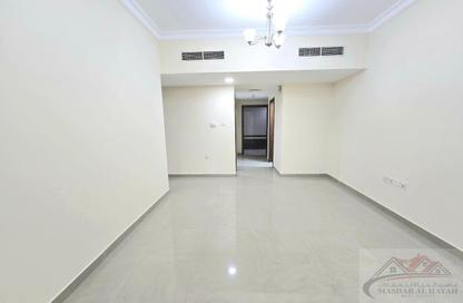 Apartment - 1 Bedroom - 2 Bathrooms for rent in Muwaileh 29 Building - Muwaileh - Sharjah