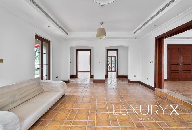 70699030 - Property Image 2