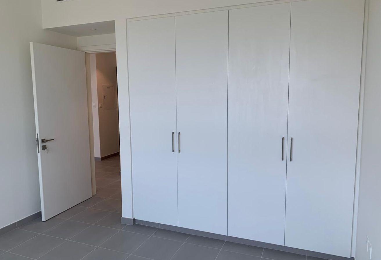 Chiller Free | 1 BHK | Golf Course View photo 8