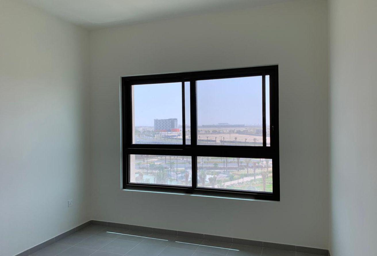Chiller Free | 1 BHK | Golf Course View photo 7