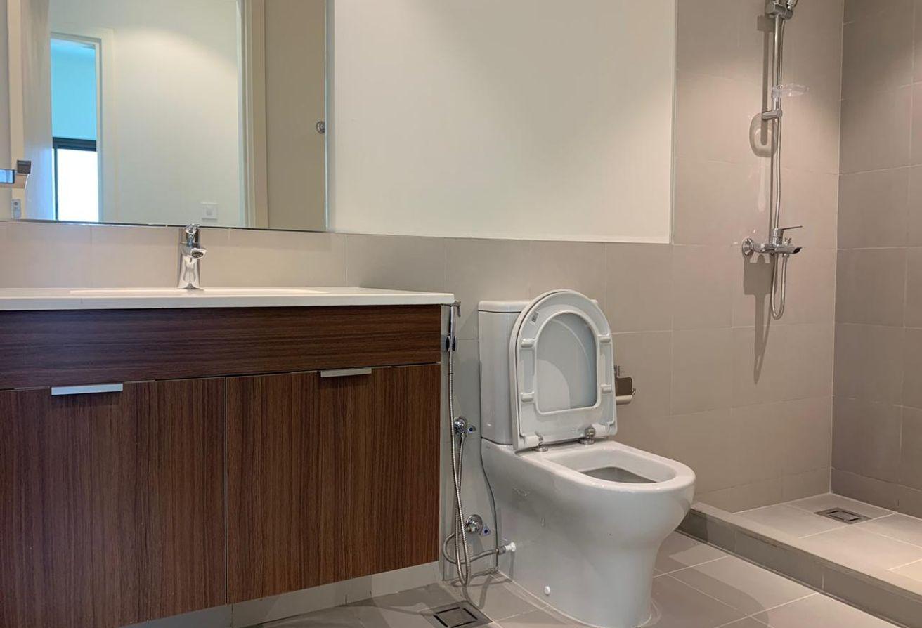 Chiller Free | 1 BHK | Golf Course View photo 10