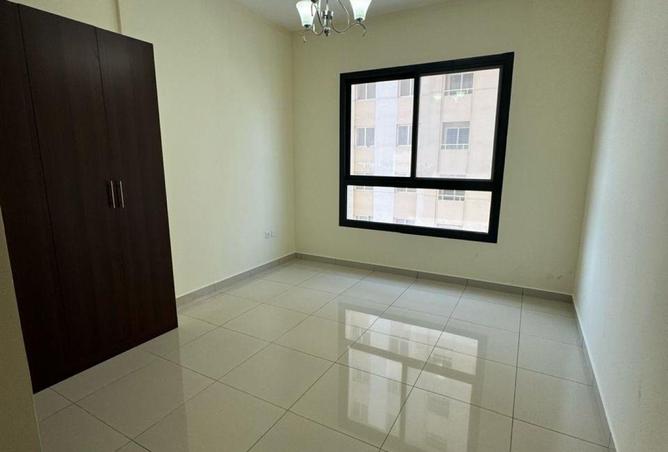 94002802 - Property Image 2