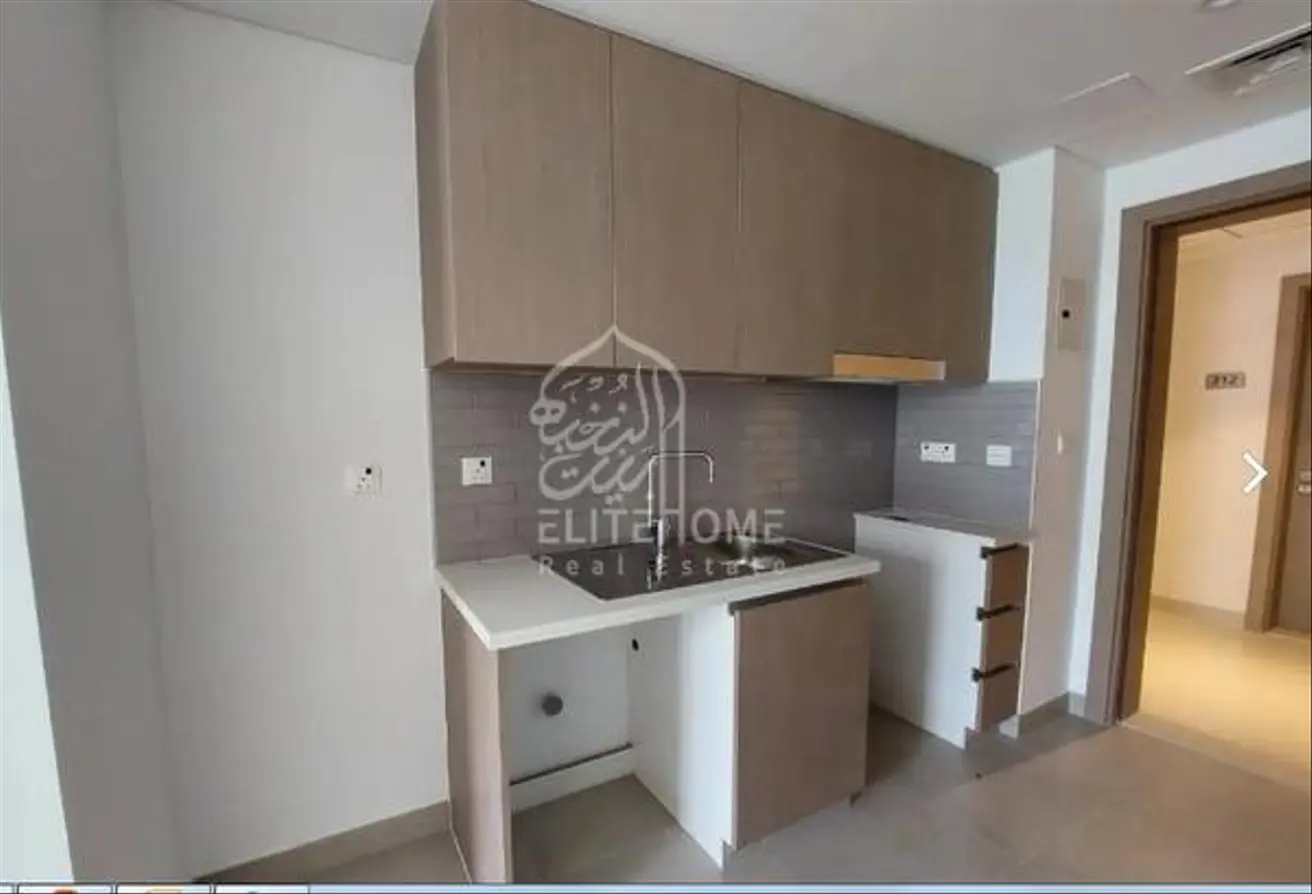 161883925 - Property Main Image