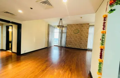 Apartment - 1 Bedroom - 2 Bathrooms for rent in Green Lakes Towers 1 - Green Lakes Towers - JLT Cluster S - Jumeirah Lake Towers - Dubai