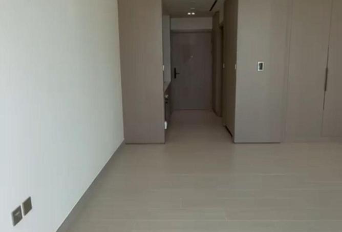 87860399 - Property Image 3