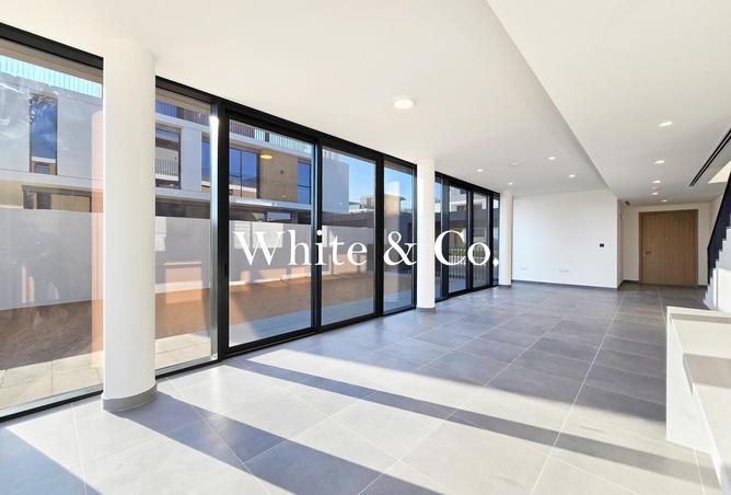 84075601 - Property Image 2