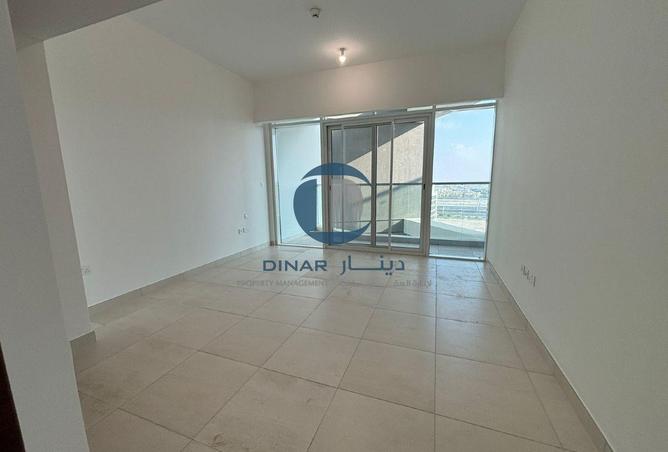 100871482 - Property Image 3