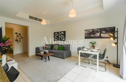 Villa - 2 - 3 for rent in Springs 8 - The Springs - Dubai Villa - 2 - 3 for rent in Springs 8 - The Springs - Dubai