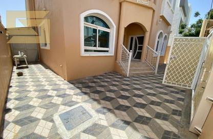 Villa - 5 Bedrooms - 7 Bathrooms for sale in Al Yasmeen 1 - Al Yasmeen - Ajman