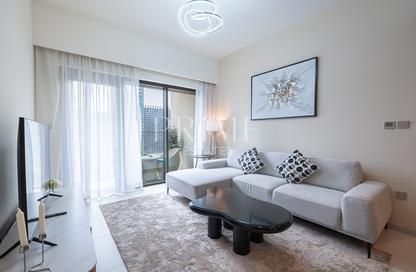 Apartment - 1 - 1 for rent in Burj Royale - Downtown Dubai - Dubai